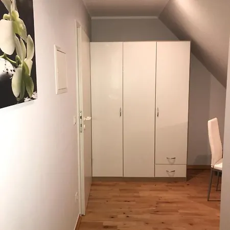 Le Casa De Jeune Lägenhet Düsseldorf