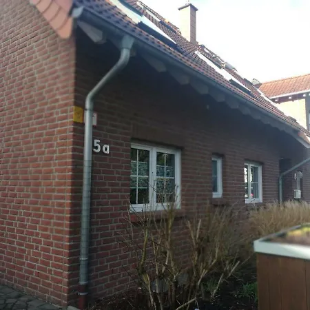 Le Casa De Jeune Apartment Dusseldorf